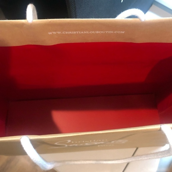 Christian Louboutin shopping bag. 💯 authentic - Picture 6 of 6